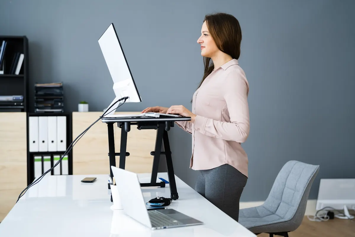 The Proper Posture Guide: Tips To Maintaining Proper Posture